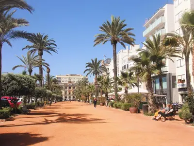 Clientes alojados en Manuela Beach City