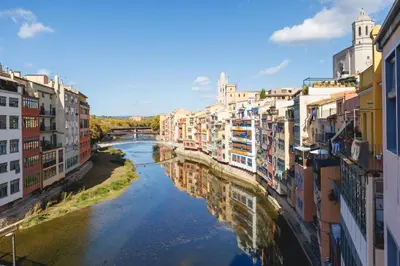 Vista de un río cerca de este apartamento