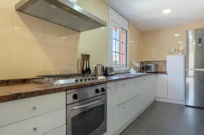 Una cocina o zona de cocina en Hauzify I Casa Sa Calma