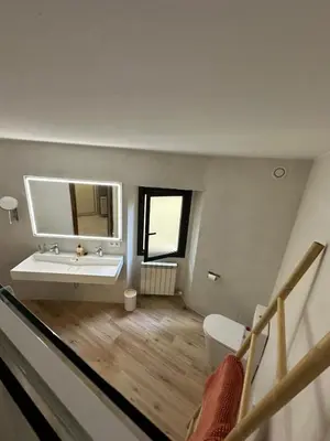Un baño de Charming village house for families & cyclists