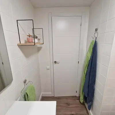 Un baño de Apartamento con vistas al mar y montaña - Piscina