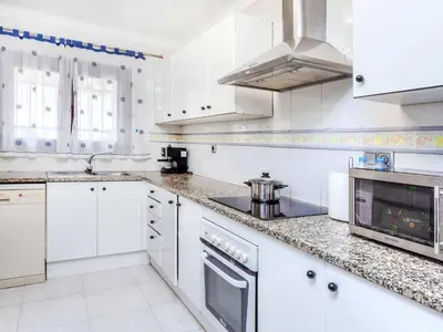 Una cocina o zona de cocina en Holiday Home Alba by Interhome