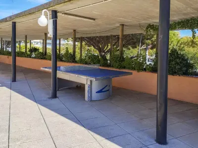 Instalaciones para jugar al ping pong en Apartment Neptuno by Interhome o alrededores