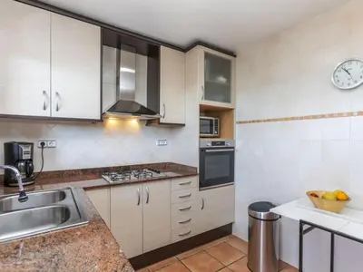 Una cocina o zona de cocina en Holiday Home Perla by Interhome