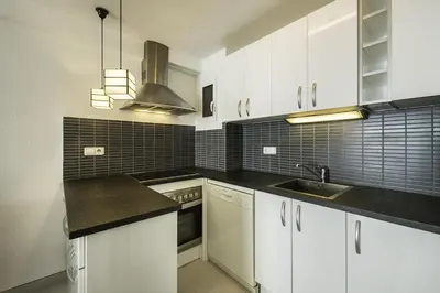 Una cocina o zona de cocina en Apartamento en primera línea con espectaculares vistas al mar