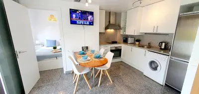 Una cocina o zona de cocina en Boramar Bright flat a few steps from the beach