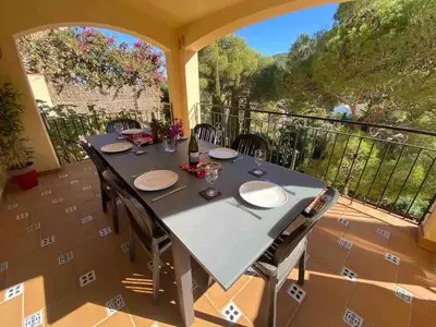 Un balcón o terraza de Com Casa Nostra