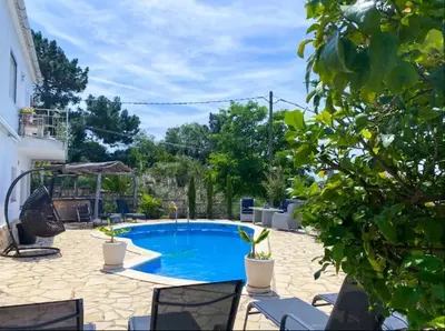 Plano de Casa Feliç, 6 people, fireplace and HotTub
