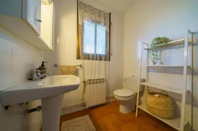 Plano de Casa Feliç, 6 people, fireplace and HotTub