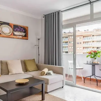 Tic Tac 23 Family apartment with pool view