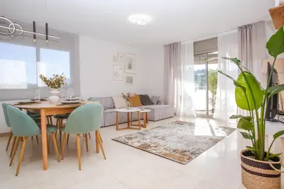 Zona de estar de Florida Spacious luxury apartment renovated 2025
