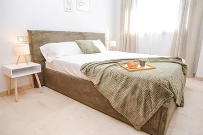 Cama o camas de una habitación en Florida Spacious luxury apartment renovated 2025