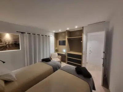 Cama o camas de una habitación en Central 2 bedroom apartment with terrace