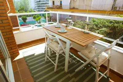 Un balcón o terraza de Pintor New modern apartment