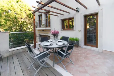 Un balcón o terraza de WELCS CASA 303 PDA con piscina privada
