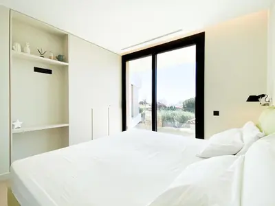 Cama o camas de una habitación en Costa Brava: Villa de lujo con piscina privada y eficiencia energética - ES-209-99