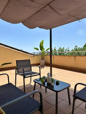 Un balcón o terraza de Seahomes Vacations - Charming House with Private Pool