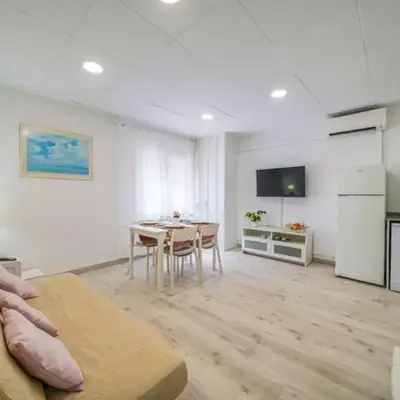 Hauzify I Mar Blanc