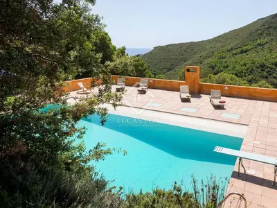 Piscina en o cerca de Large vacation home in Sa Tuna, 6 bedrooms