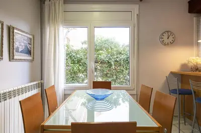 Plano de Casa con plaza de parking