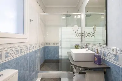 Un baño de Casa con plaza de parking