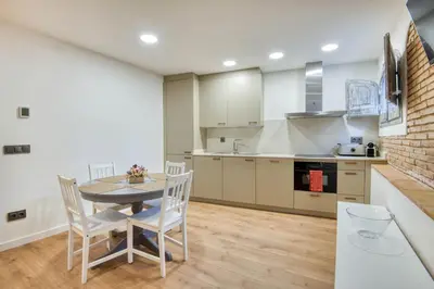 Una cocina o zona de cocina en Pati Blau 2