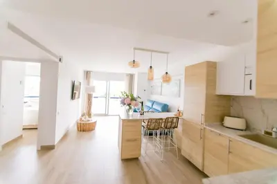 Plano de Beachfront sea view, 75m size and parking