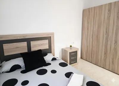 Cama o camas de una habitación en Room in shared apartment