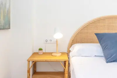 Cama o camas de una habitación en Apartamento frente al mar con terraza en Palamós