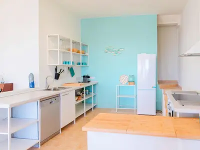 Una cocina o zona de cocina en Villa Lemon Azul-2 by Interhome