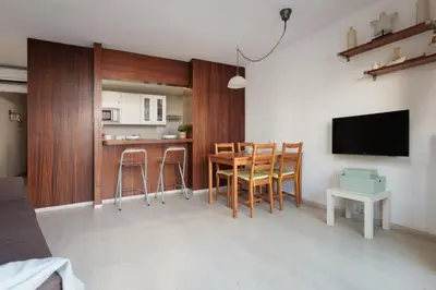 Una cocina o zona de cocina en LETS HOLIDAYS Beach Apartment in Tossa