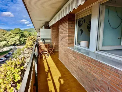 Un balcón o terraza de EVH129 Piso con piscina comunitaria