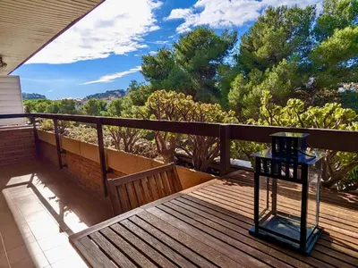 Un balcón o terraza de EVH129 Piso con piscina comunitaria