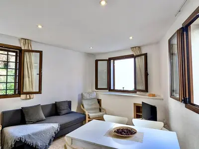 Zona de estar de EVH130 Apartamento completo en el casco antiguo