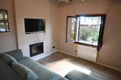Una televisión o centro de entretenimiento en Homenfun Costa Brava Begur Villa