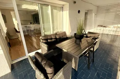 Zona de estar de Lux 3-Bedroom Apartment In The Center