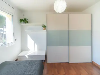 Cama o camas de una habitación en Casa Moderna con Jardín y Piscina Privada – Santa Cristina d’Aro - ES-360-1