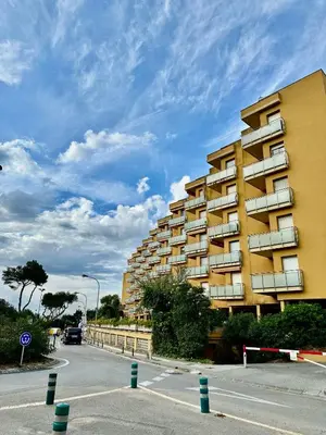 Edificio en el que se encuentra el apartamento