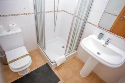 Un baño de Casa A1 Beautiful house few steps from the beach