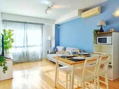 Una cocina o zona de cocina en Apartamento 5 min de la playa Palamós Costa Brava