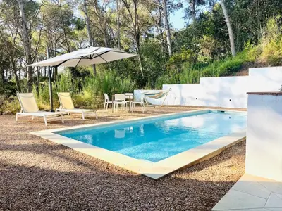 Piscina en o cerca de Entire house in Tamariu with pool, Costa Brava next to beach