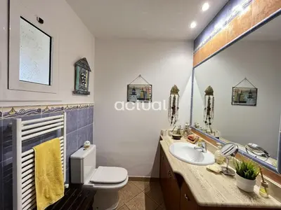 Un baño de Riera Fanals 26 1º 3ª