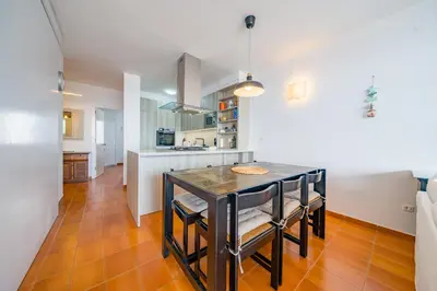 Una cocina o zona de cocina en MM-Precioso piso con terraza y vistas al Mar A/C
