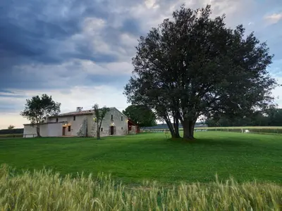 Plano de A Restored 16Th-Century Farmhouse Near Girona