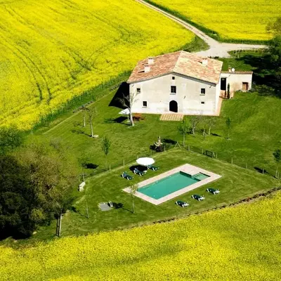 18Th Century Farmhouse Near Girona