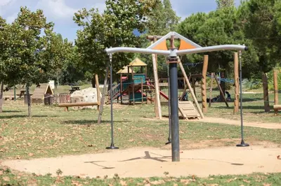 Zona de juegos infantil en TARRACO - Private Pool Villa in Arenys de Munt