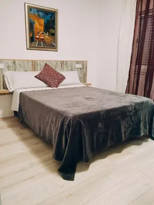 Cama o camas de una habitación en Apartamento 2º centrico con Parking en Calella,Barcelona