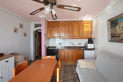 Una cocina o zona de cocina en A093-BlueSky