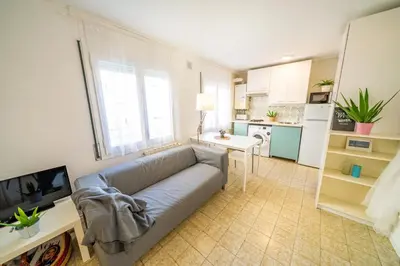 Una cocina o zona de cocina en HomeHolidaysRentals Olimpia - Costa Barcelona