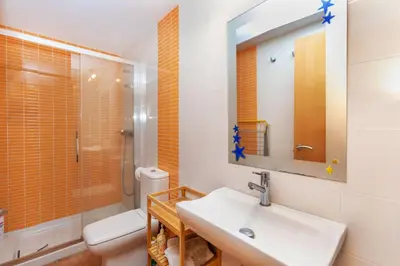 Un baño de Perica Mar 1